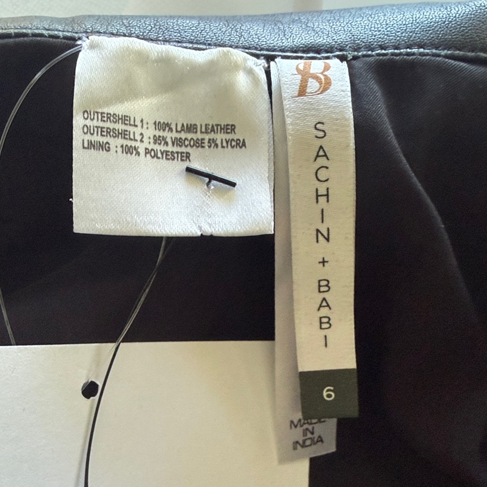 Sachin + Babi Black Lamb Leather Shawl Collar Jacket Size 6 M - Picture 6 of 6